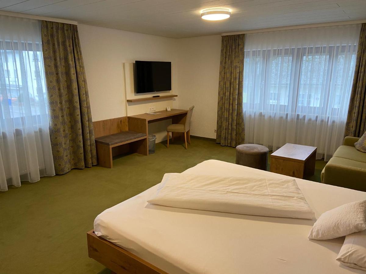 Gasthaus Hotel Kranz Лауфенбурґ Екстер'єр фото