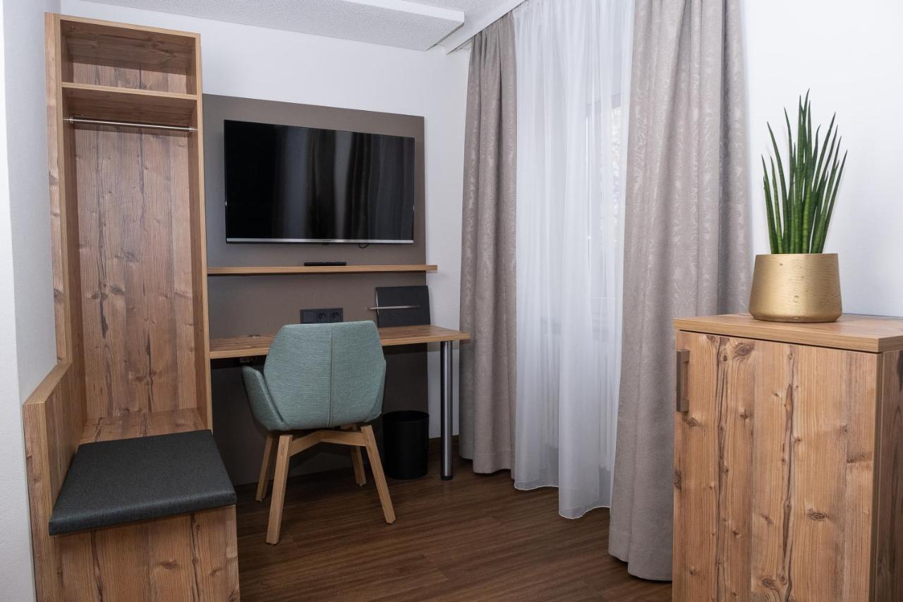 Gasthaus Hotel Kranz Лауфенбурґ Екстер'єр фото