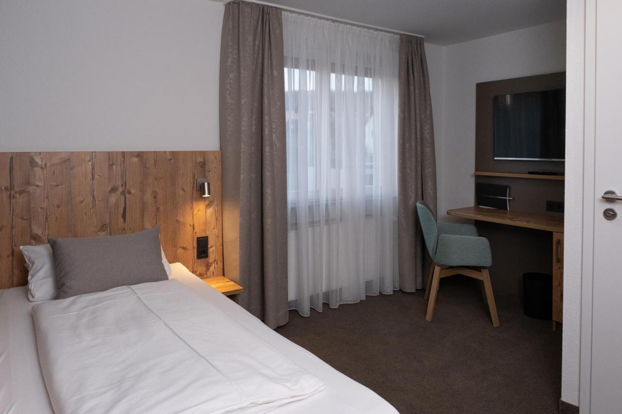 Gasthaus Hotel Kranz Лауфенбурґ Екстер'єр фото