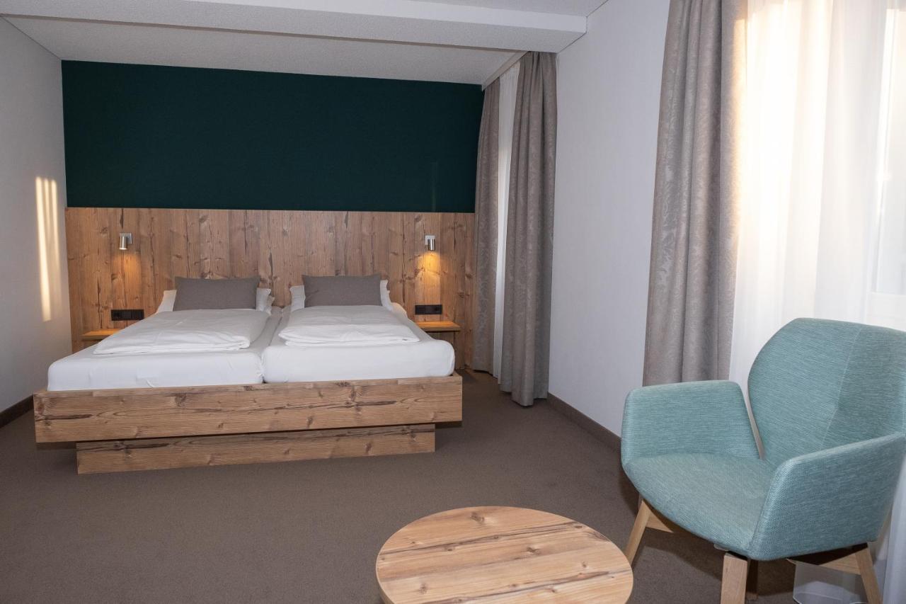 Gasthaus Hotel Kranz Лауфенбурґ Екстер'єр фото