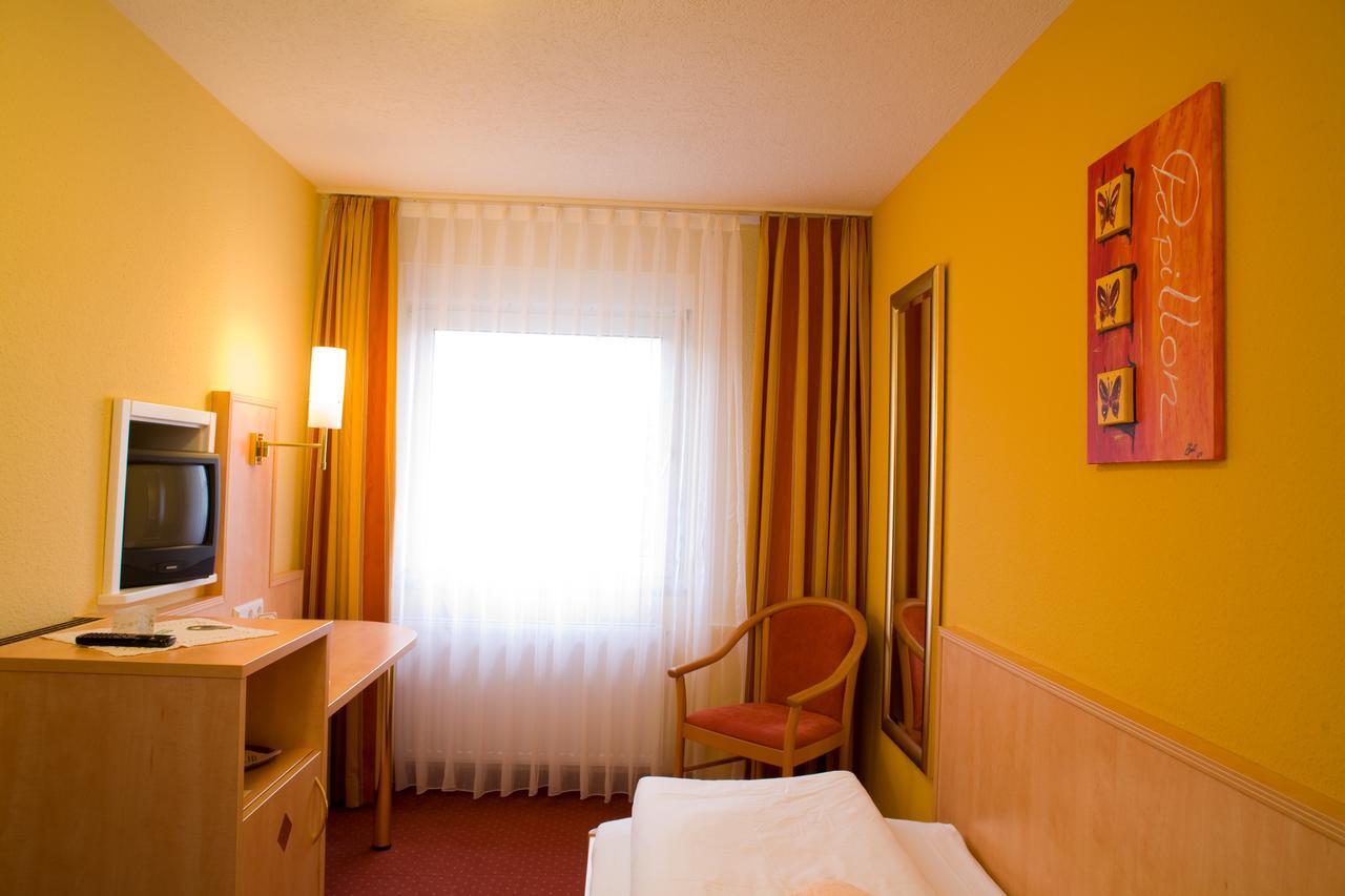 Gasthaus Hotel Kranz Лауфенбурґ Екстер'єр фото